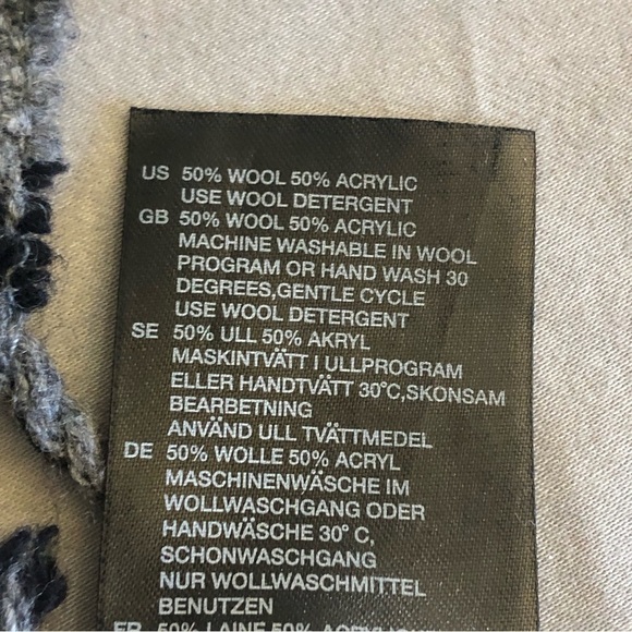 H&M Hound's-tooth Scarf/Wrap Fringe Acrylic Wool Blend Black & Gray Unisex Large - Picture 3 of 4